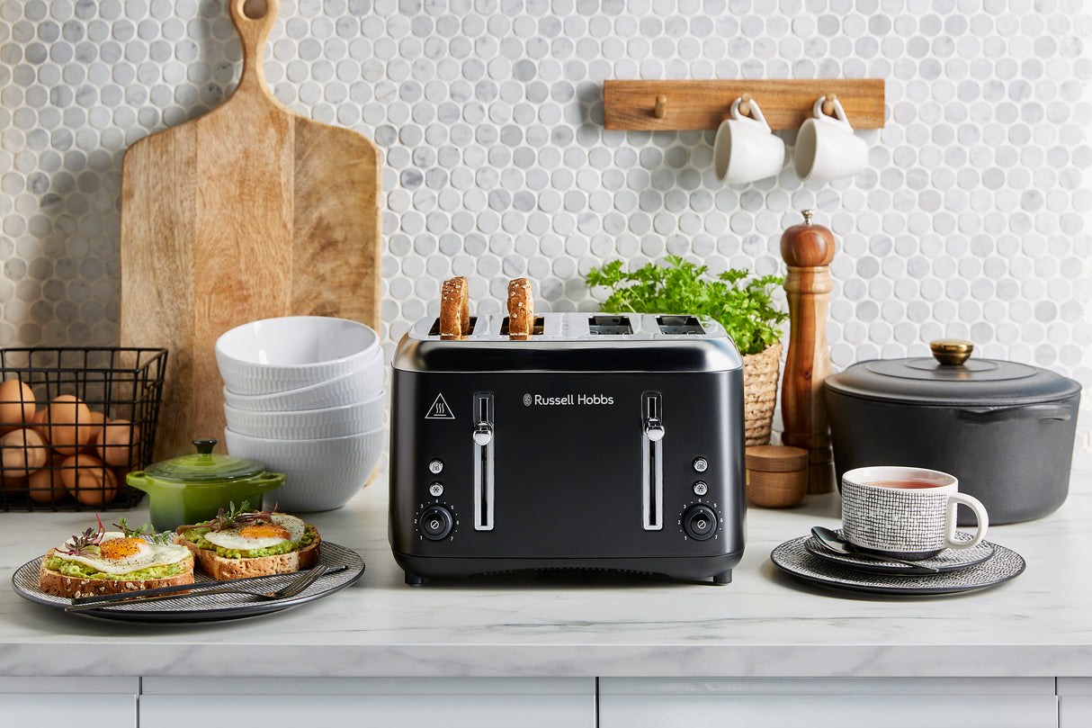Addison 4 Slice Toaster - Matte Black