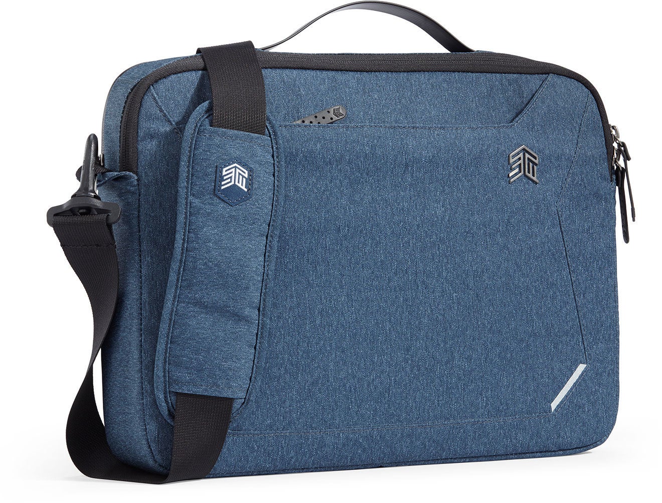 Stm myth laptop clearance sleeve